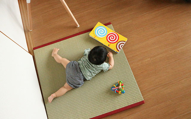 赤ちゃんと無染土畳
