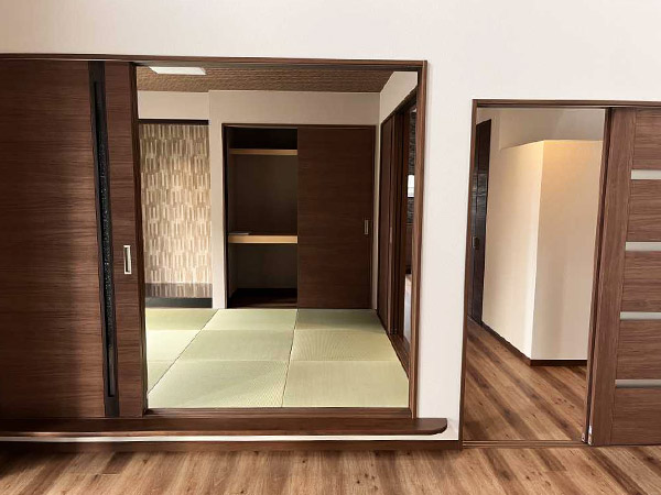 熊本県産い草を使用したヘリなし、フチなし畳