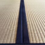 無地の紺色の畳縁と国産い草の国産畳