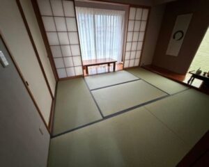 国産い草の国産畳、草野さんの「京の趣」