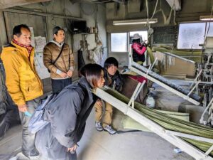 無染土い草の国産畳表を製造する工場
